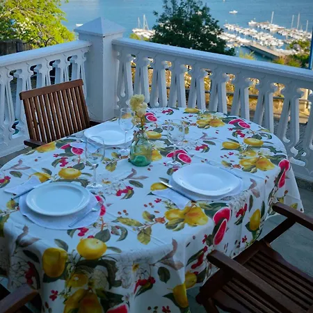 Casa Martorell Holiday home Ferrol